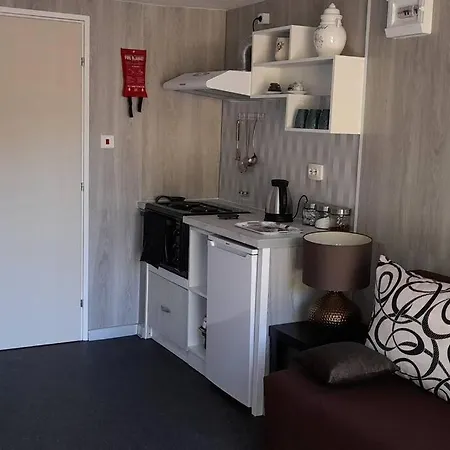 Weaver Studio Apartment, With Outside Space, Near * Burgas