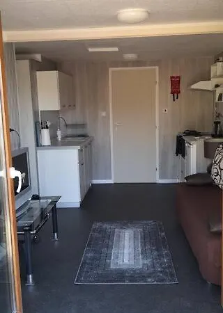 Apartment Weaver Studio Apartment, With Outside Space, Near *
